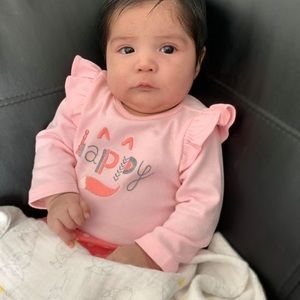 Meet your Posher, Lina